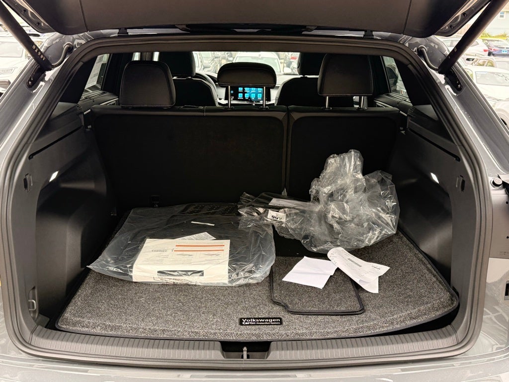 2026 Volkswagen Atlas Cross Sport 2.0T SEL