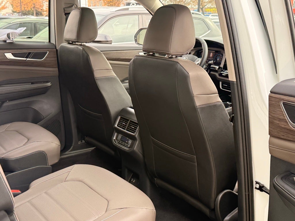 2026 Volkswagen Atlas 2.0T SEL