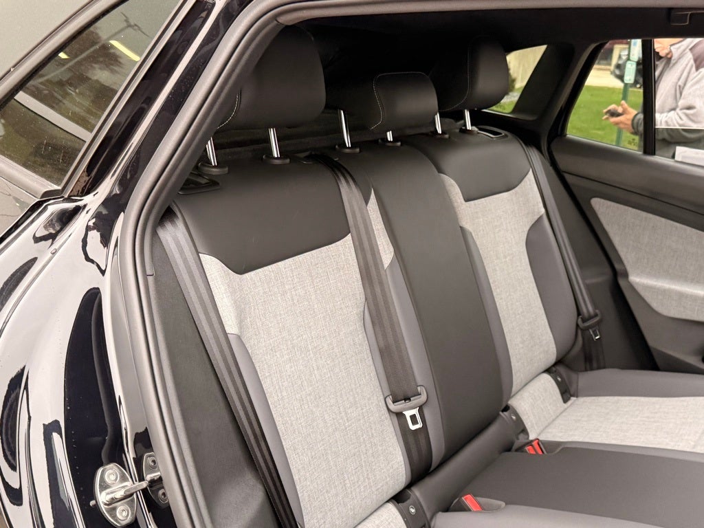 2025 Volkswagen ID.4 Pro