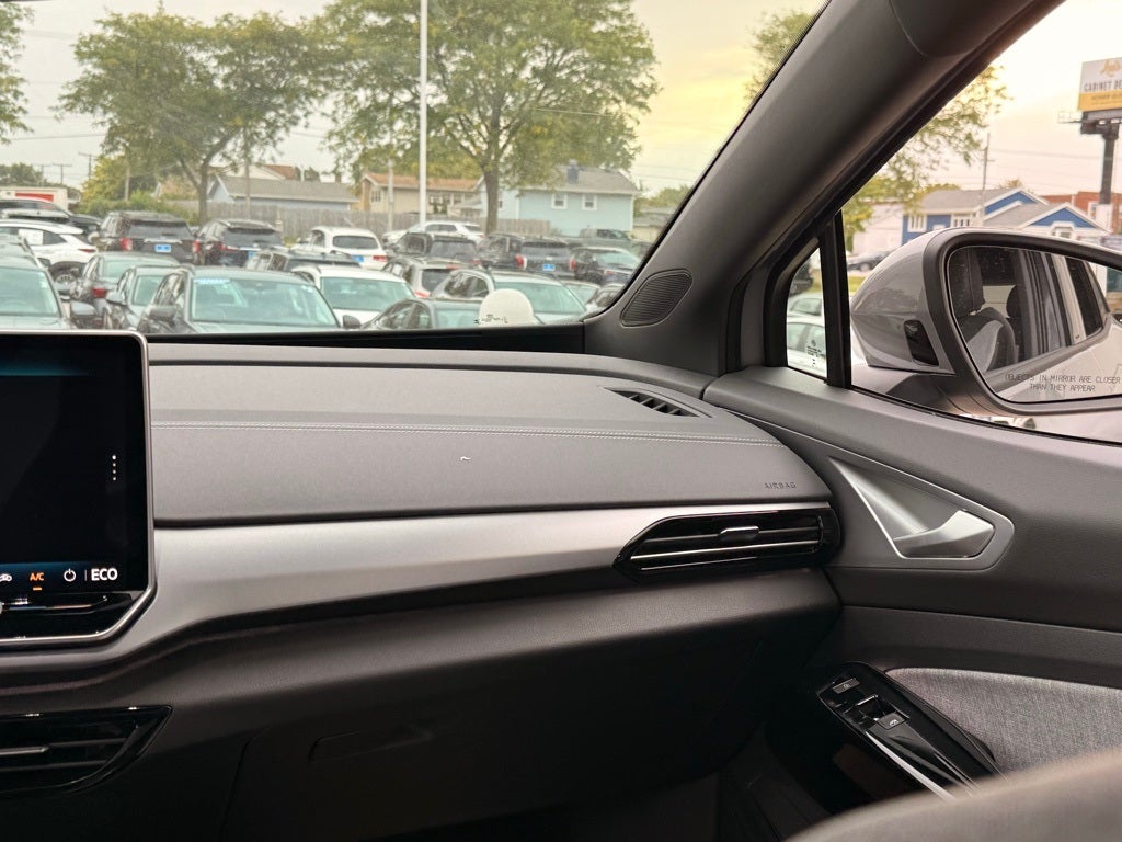 2025 Volkswagen ID.4 Pro