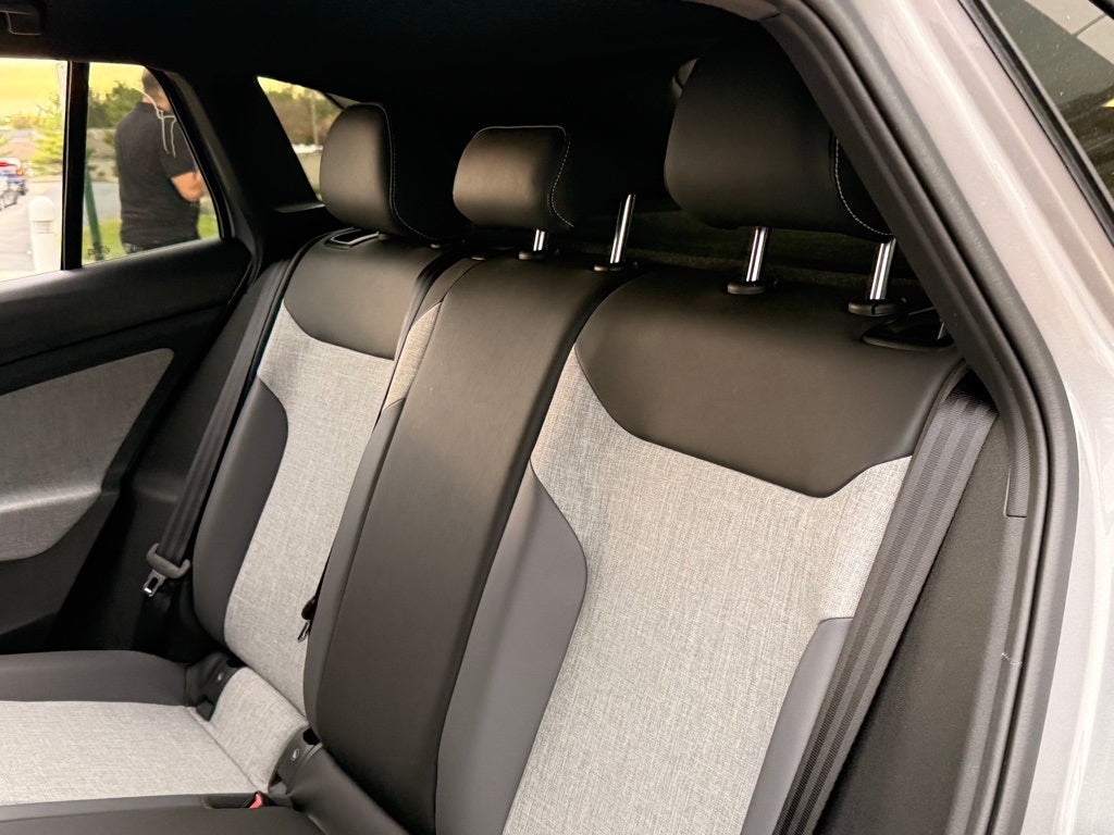 2025 Volkswagen ID.4 Pro