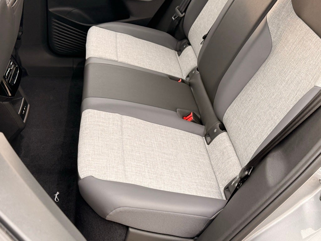 2025 Volkswagen ID.4 Pro