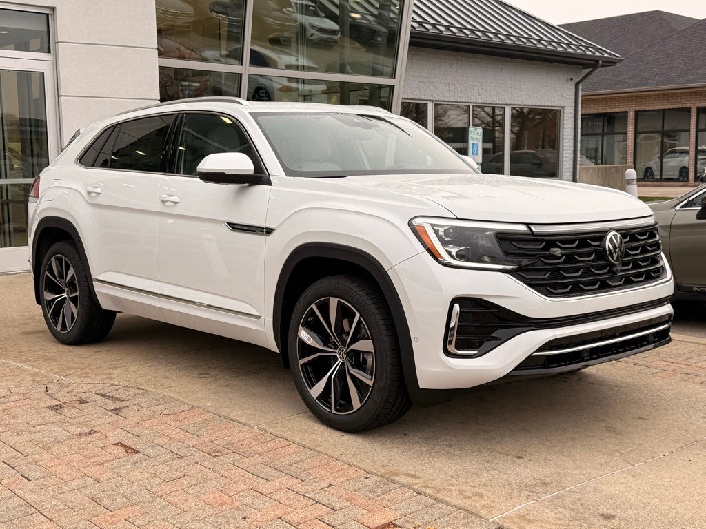 2026 Volkswagen Atlas Cross Sport 2.0T SEL Premium R-Line