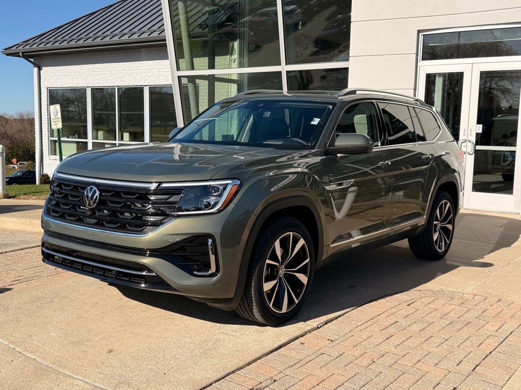 2026 Volkswagen Atlas 2.0T SEL Premium R-Line