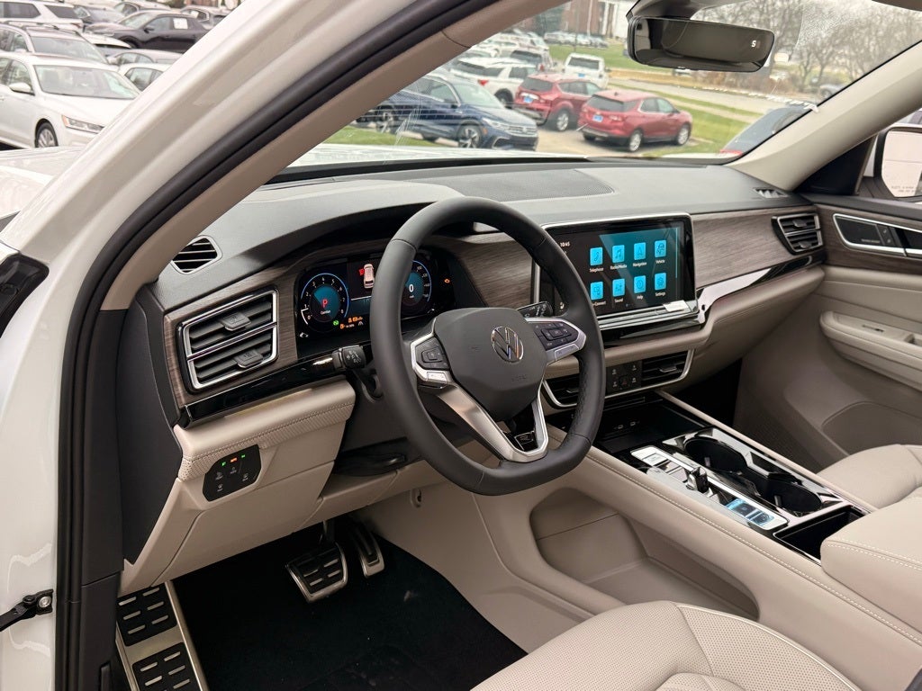 2026 Volkswagen Atlas 2.0T SEL Premium R-Line