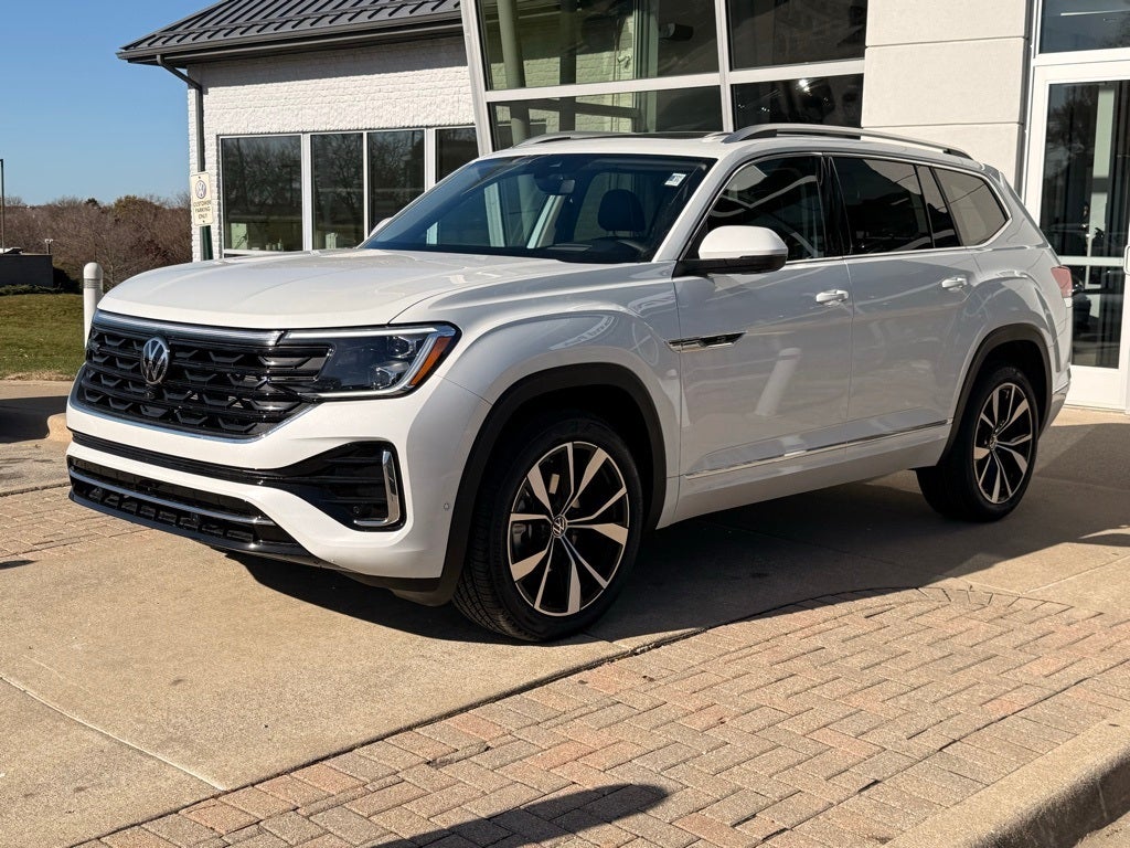 2026 Volkswagen Atlas 2.0T SEL Premium R-Line