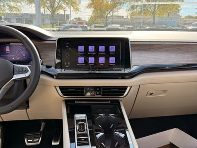 2026 Volkswagen Atlas 2.0T SEL Premium R-Line