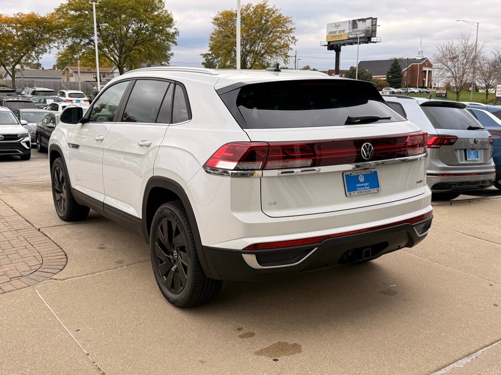 2026 Volkswagen Atlas Cross Sport 2.0T SE w/Technology
