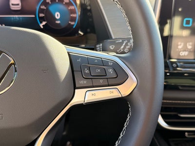 2026 Volkswagen Atlas Cross Sport 2.0T SE w/Technology