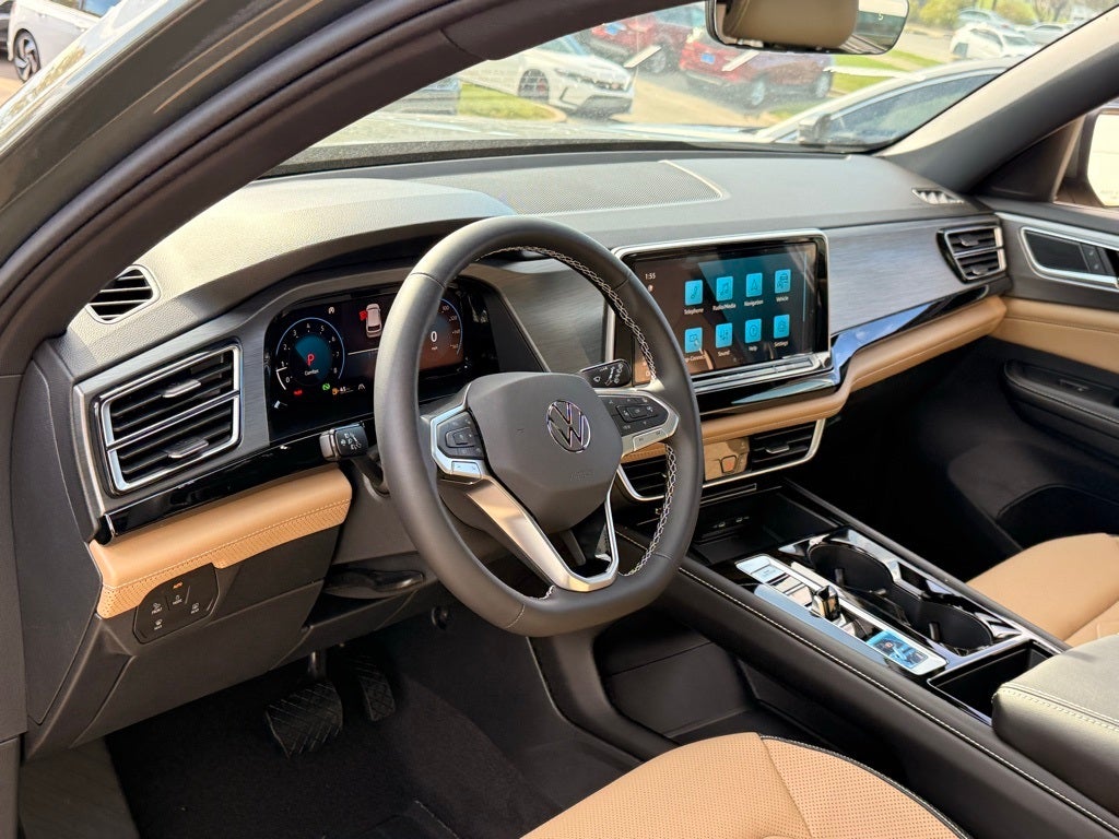 2026 Volkswagen Atlas Cross Sport 2.0T SE w/Technology