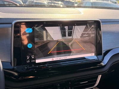 2026 Volkswagen Atlas Cross Sport 2.0T SE