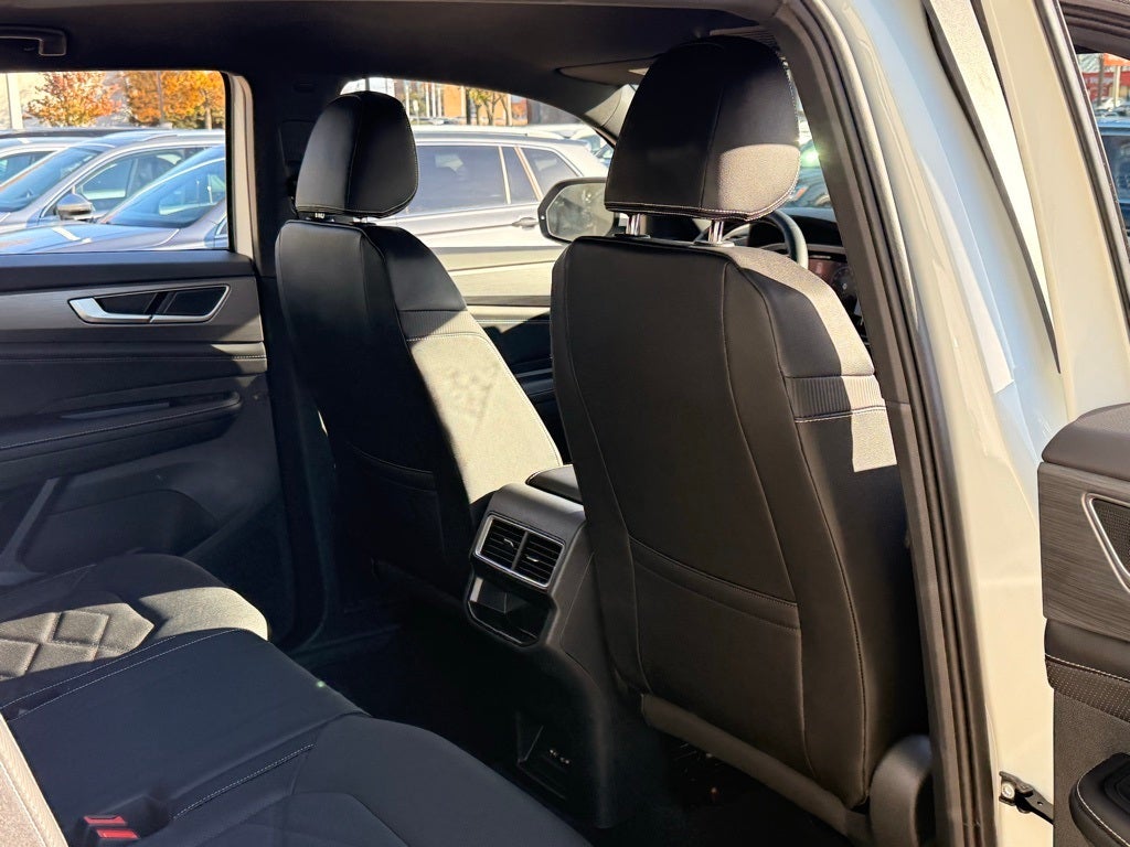 2026 Volkswagen Atlas Cross Sport 2.0T SE