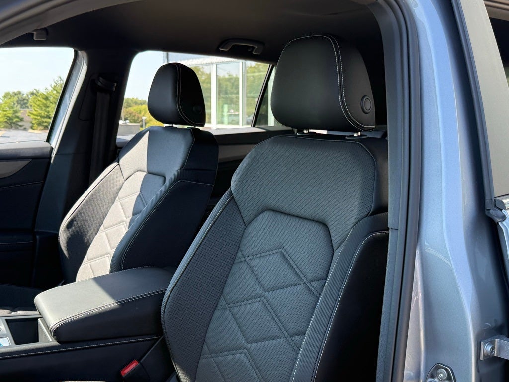 2026 Volkswagen Atlas Cross Sport 2.0T SE