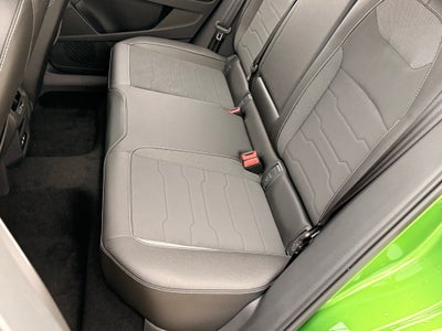 2026 Volkswagen Taos 1.5T SE Black