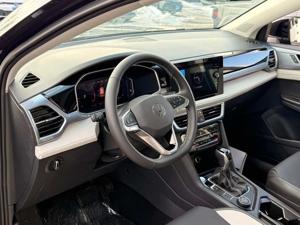 2026 Volkswagen Taos 1.5T SEL