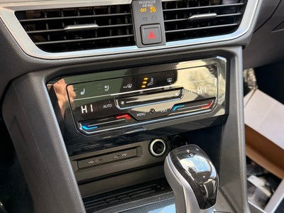 2026 Volkswagen Taos 1.5T SEL