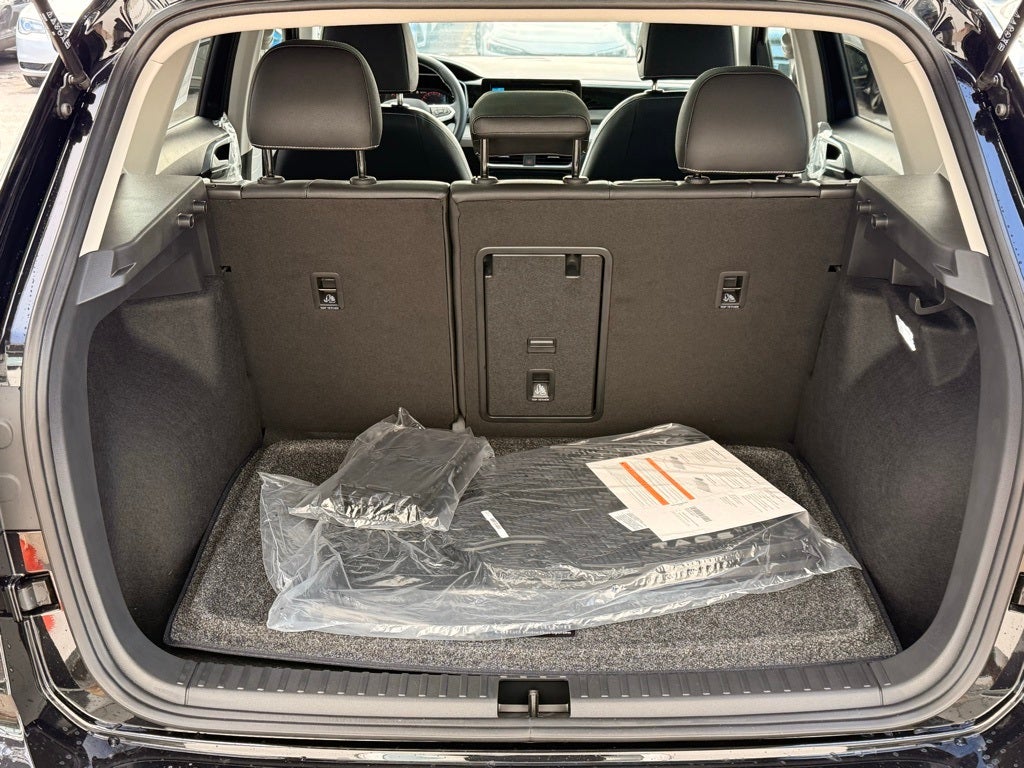 2026 Volkswagen Taos 1.5T SEL