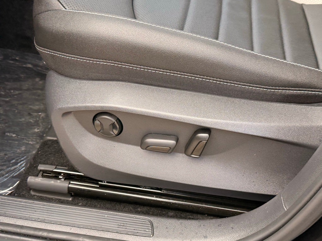 2026 Volkswagen Taos 1.5T SEL