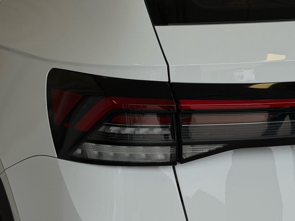 2025 Volkswagen Taos 1.5T S FWD