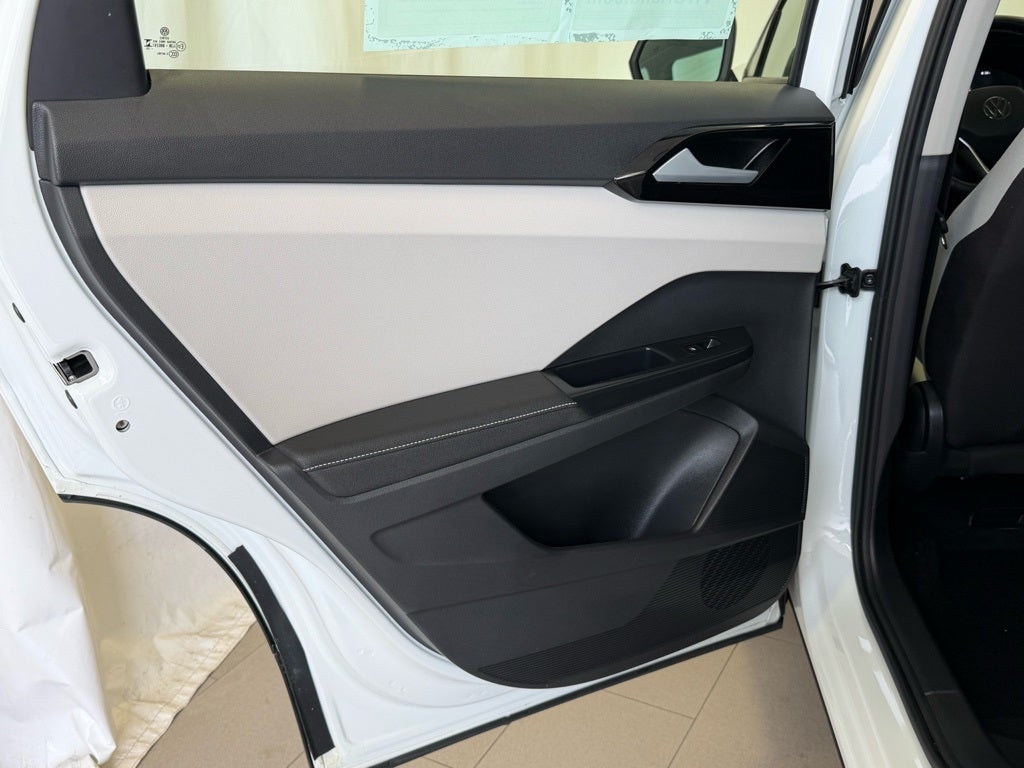 2025 Volkswagen Taos 1.5T S FWD