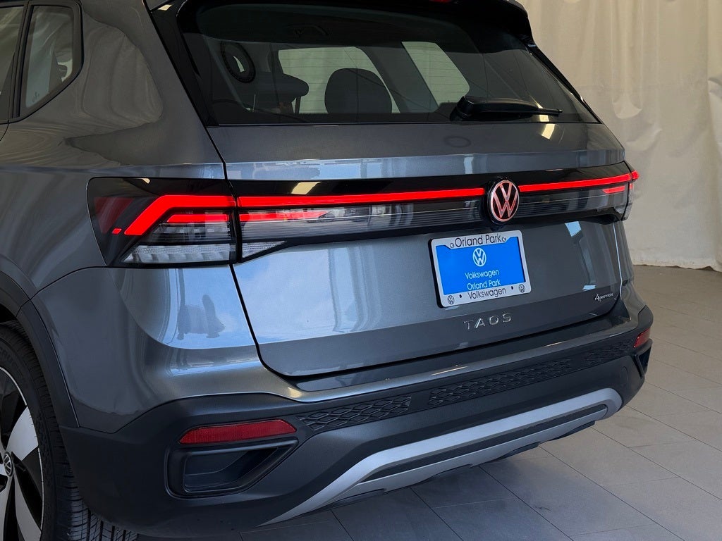 2025 Volkswagen Taos 1.5T S AWD