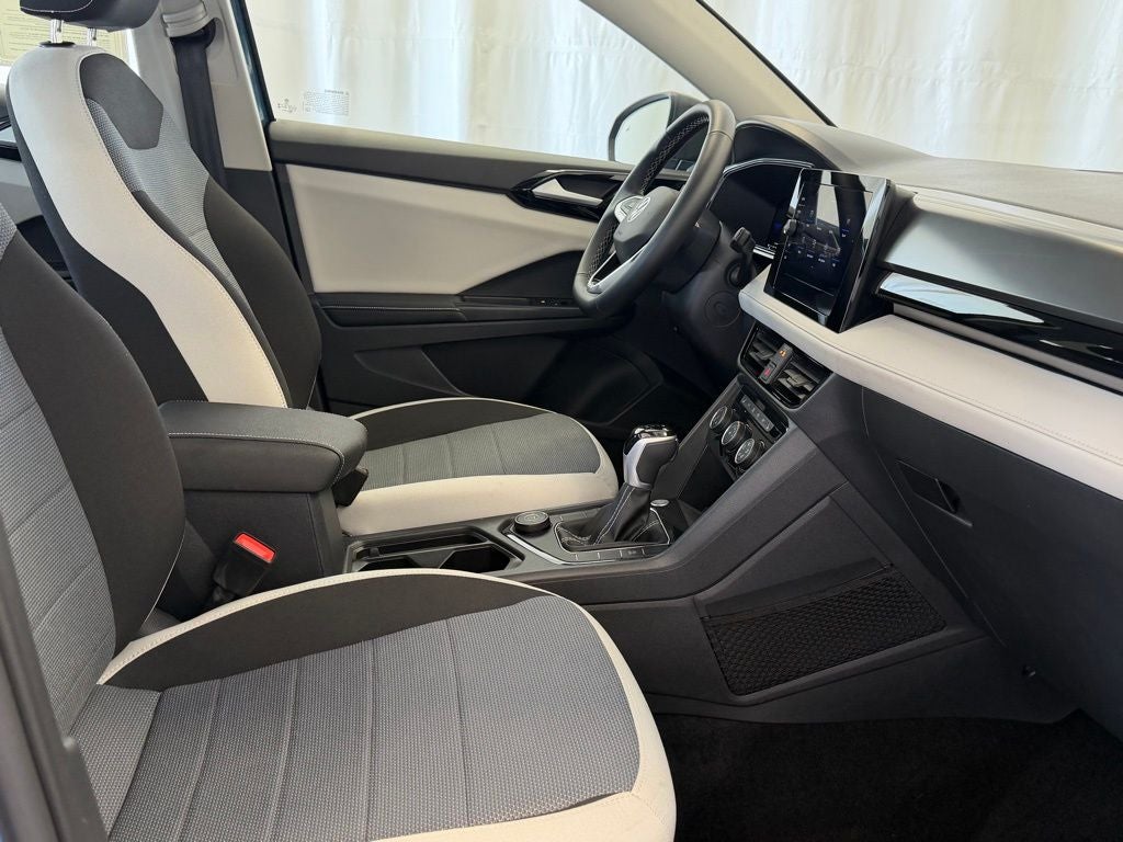 2025 Volkswagen Taos 1.5T S AWD