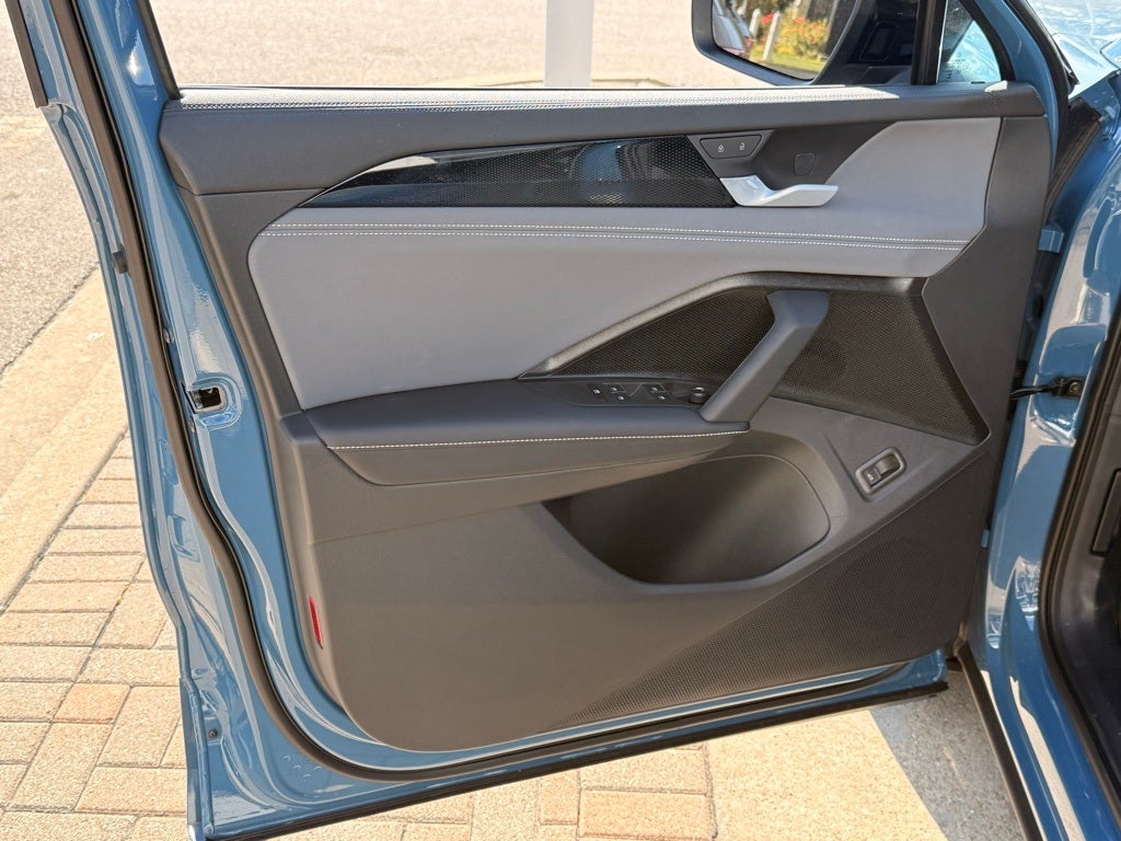 2025 Volkswagen Tiguan 2.0T SE R-Line Black