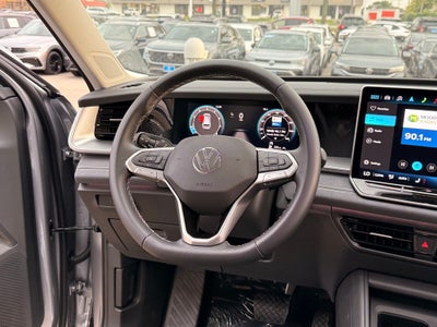 2025 Volkswagen Tiguan 2.0T SE