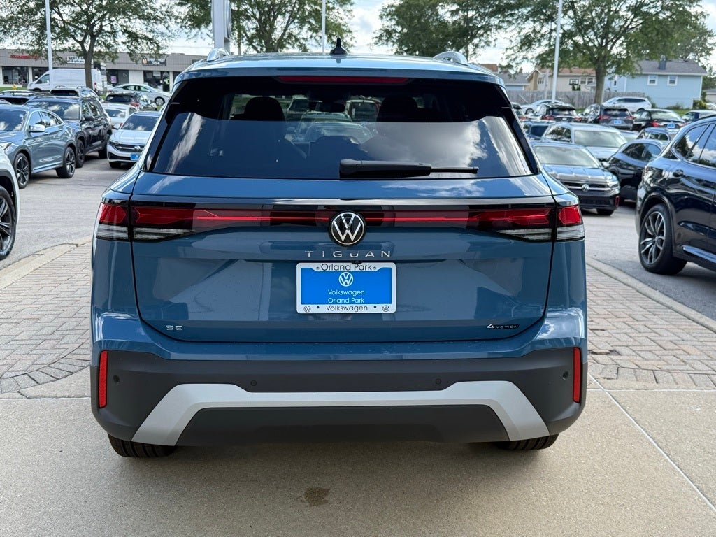 2025 Volkswagen Tiguan 2.0T SE