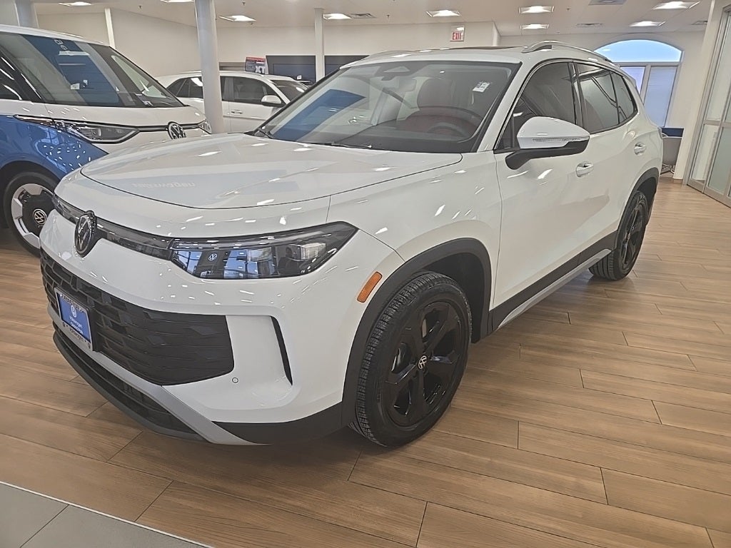 2025 Volkswagen Tiguan 2.0T SE