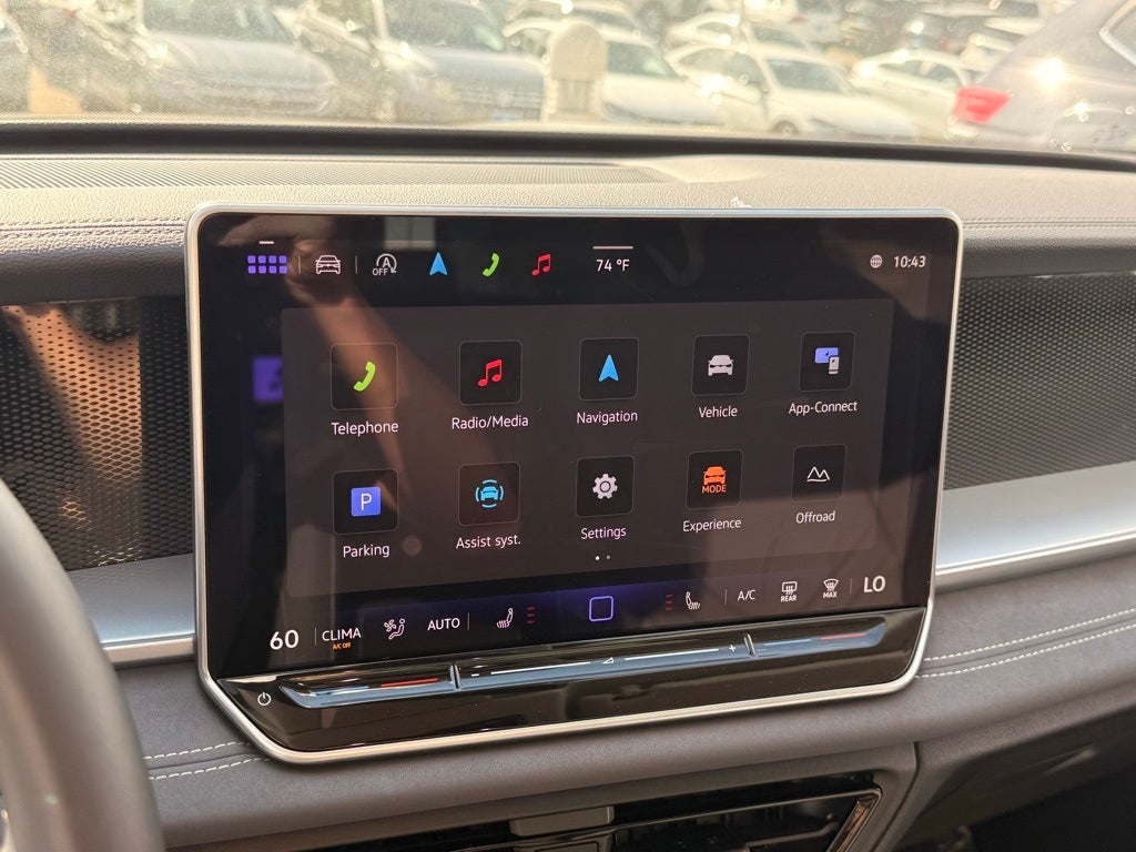 2025 Volkswagen Tiguan 2.0T SE