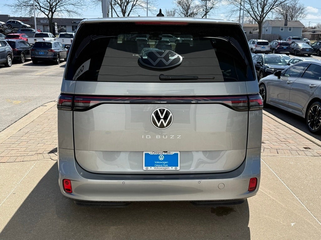 2025 Volkswagen ID. Buzz Pro S