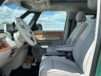 2025 Volkswagen ID. Buzz Pro S Plus