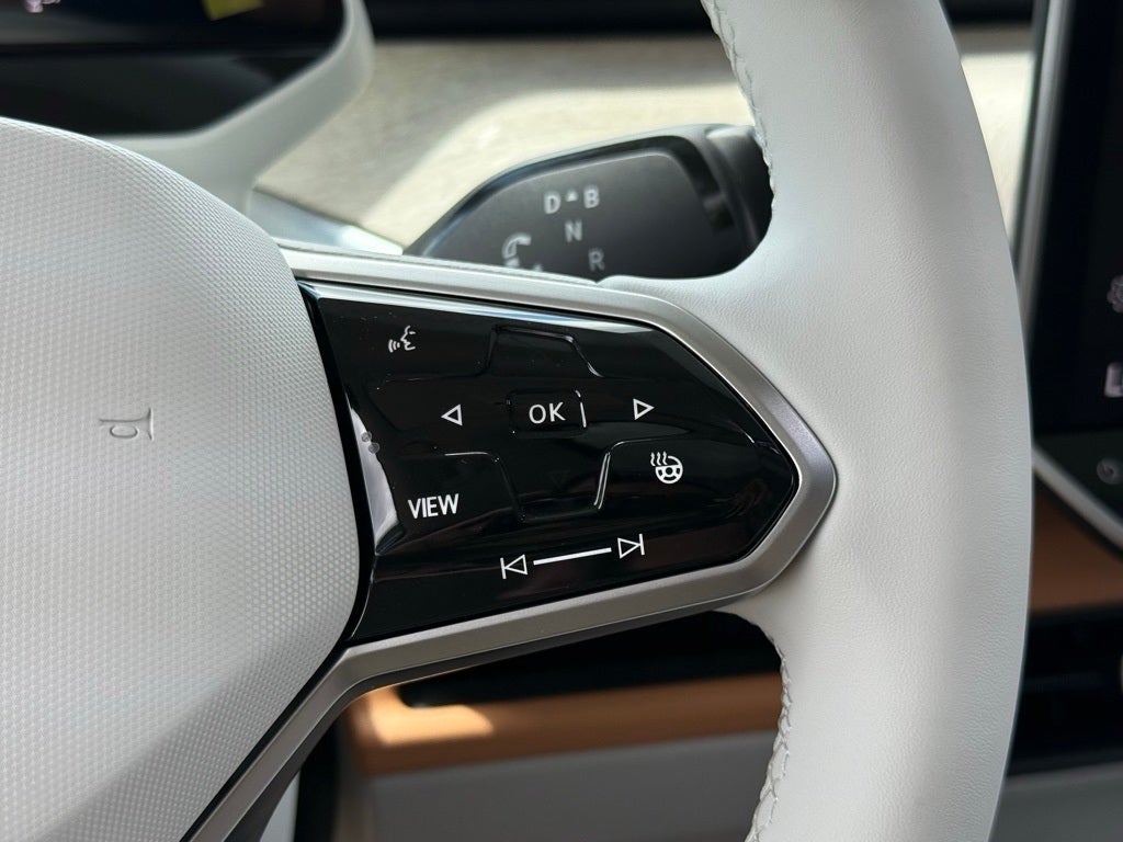 2025 Volkswagen ID. Buzz Pro S Plus