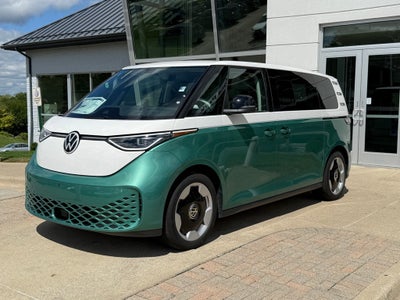 2025 Volkswagen ID. Buzz Pro S Plus