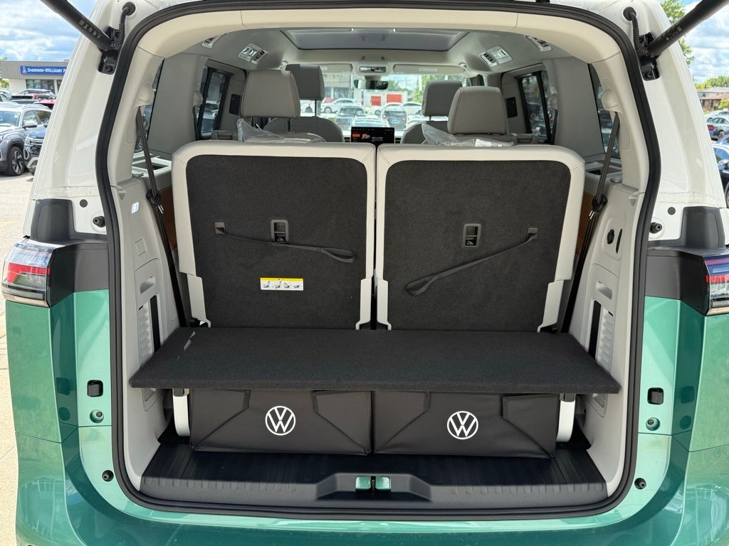 2025 Volkswagen ID. Buzz Pro S Plus