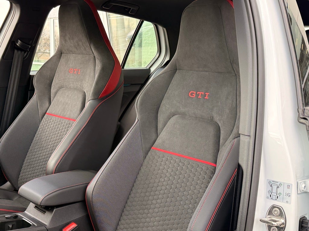 2026 Volkswagen Golf GTI 2.0T SE