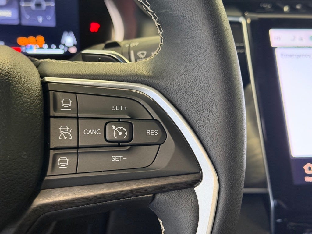 2023 Jeep Grand Cherokee L Limited 4WD