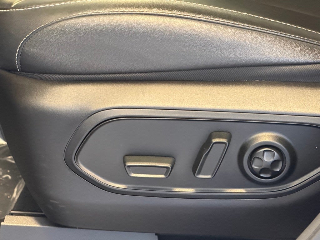 2023 Jeep Grand Cherokee L Limited 4WD