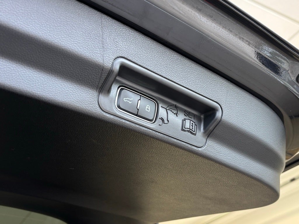 2022 Ford Explorer Limited 4WD