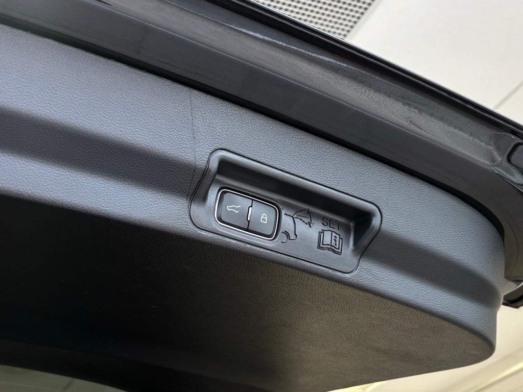 2022 Ford Explorer Limited 4WD