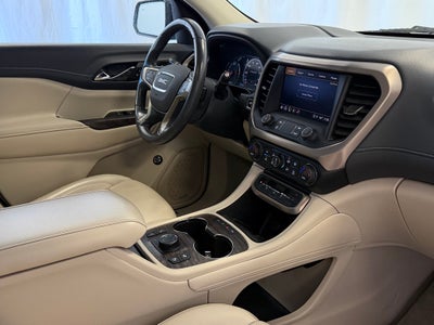 2022 GMC Acadia Denali AWD