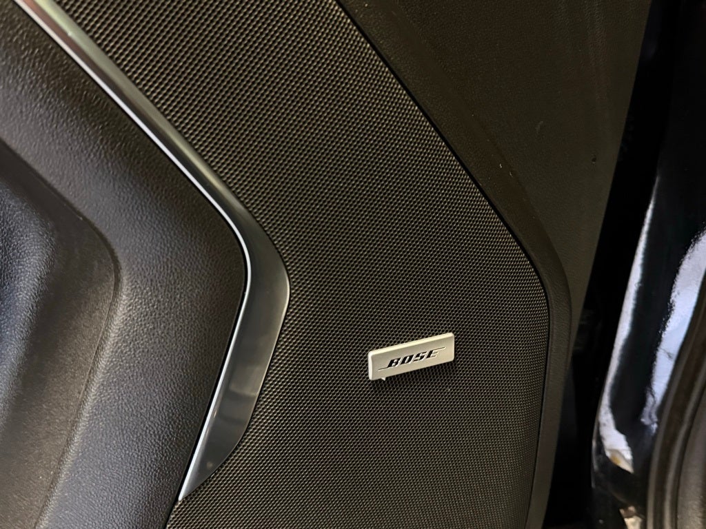 2023 GMC Yukon XL SLT 4WD