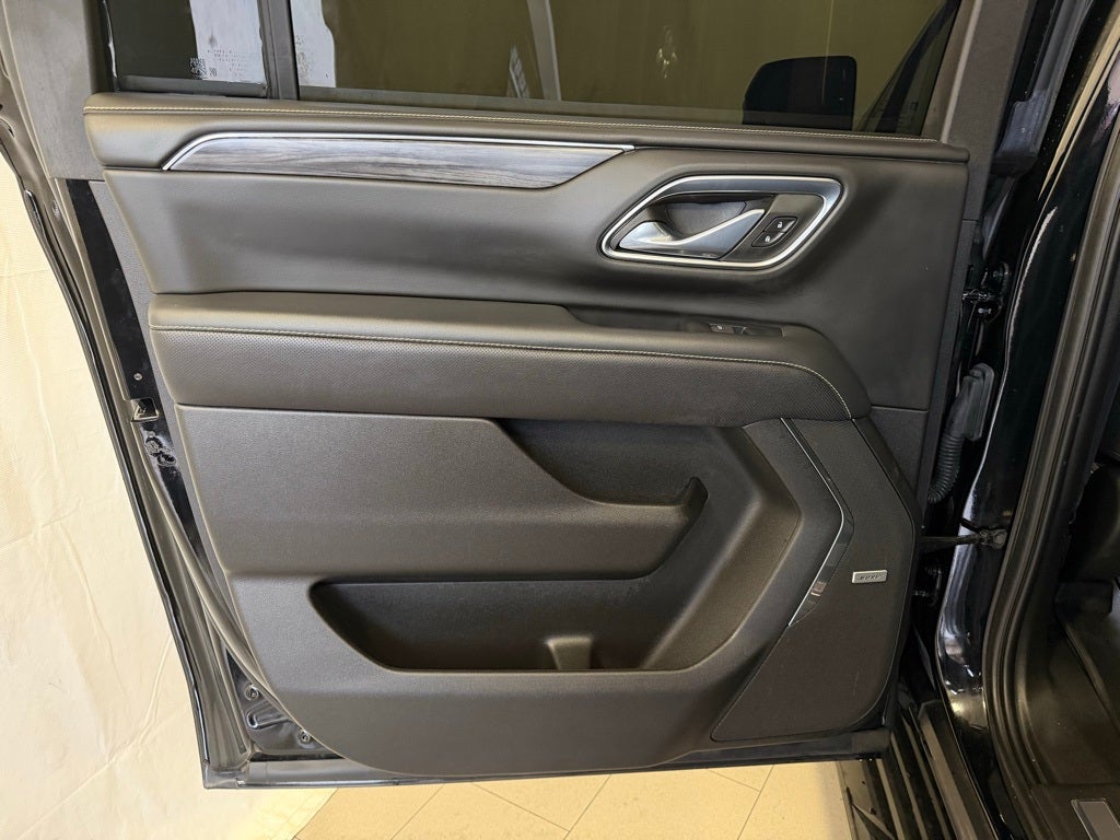 2023 GMC Yukon XL SLT 4WD