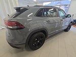 2025 Volkswagen Atlas Cross Sport 2.0T SEL R-Line Black