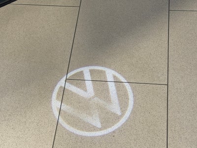 2023 Volkswagen Atlas Cross Sport 2.0T SEL AWD