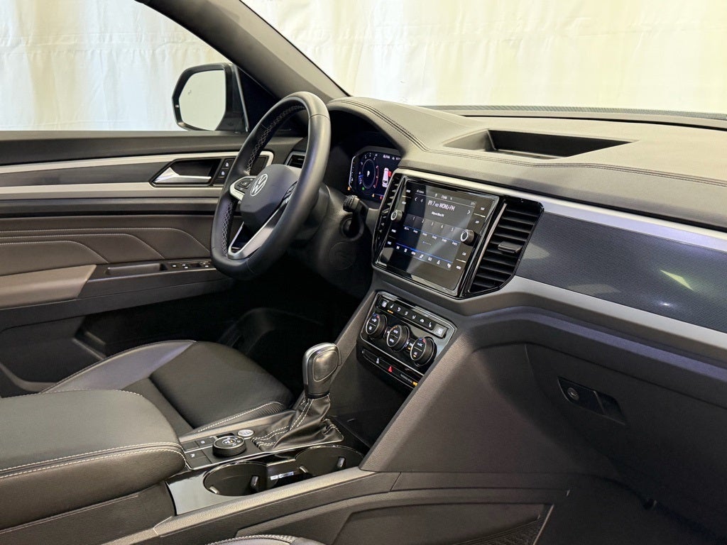 2023 Volkswagen Atlas Cross Sport 3.6L V6 SEL AWD