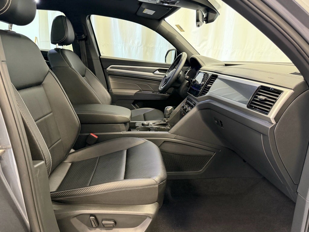 2023 Volkswagen Atlas Cross Sport 3.6L V6 SEL AWD