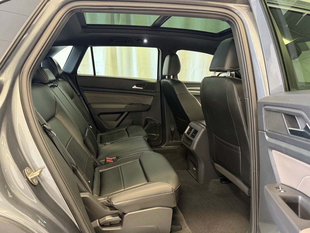 2023 Volkswagen Atlas Cross Sport 3.6L V6 SEL AWD