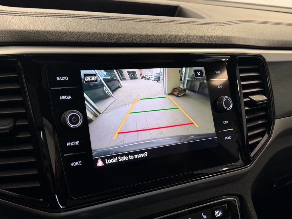 2023 Volkswagen Atlas Cross Sport 3.6L V6 SEL AWD